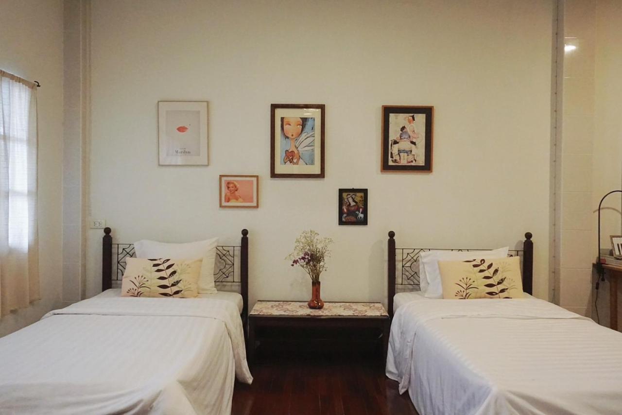 Manee Guesthouse And Record บ้านมานี Chiang Mai Exterior foto